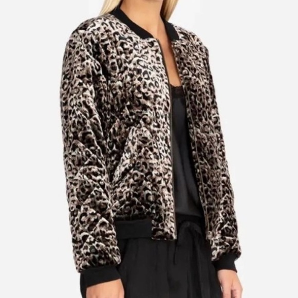JOHNNY WAS Leopard Velvet Quilted Bomber Jacket - Picture 3 of 4